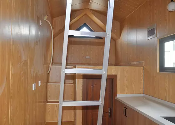 Prefabricated Tiny House On Wheels Space Saving Modular Tiny House