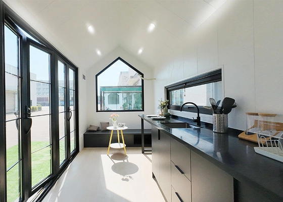 AS / USA Standard Prefabricated Tiny House On Wheels Modular Home