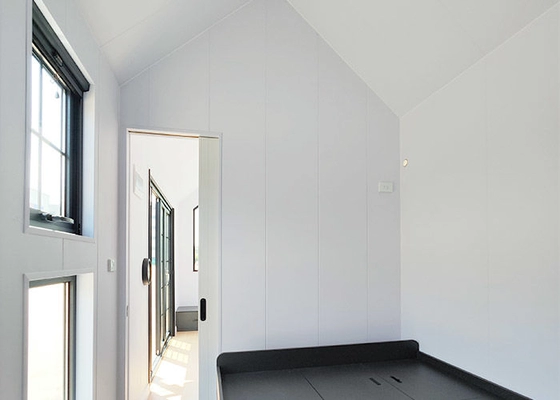 Prefab Modular Home Tiny House On Wheels / Trailer House For Camping Ready To Ship