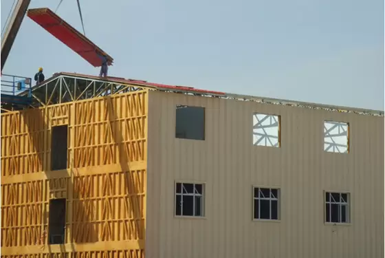 Low-Cost Prefab Commercial Buildings / Energy Saving Prefab Metal Building