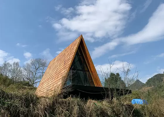 Prefab House Kits , Modern Light Steel Frame Bungalow，Holiday resort triangle house, mobile house,wooden house