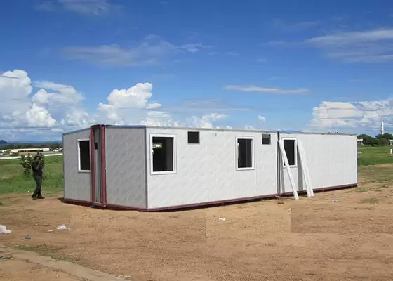 Sandwich Panel White Foldable Emergency Shelter/ Steel Frame Foldable House