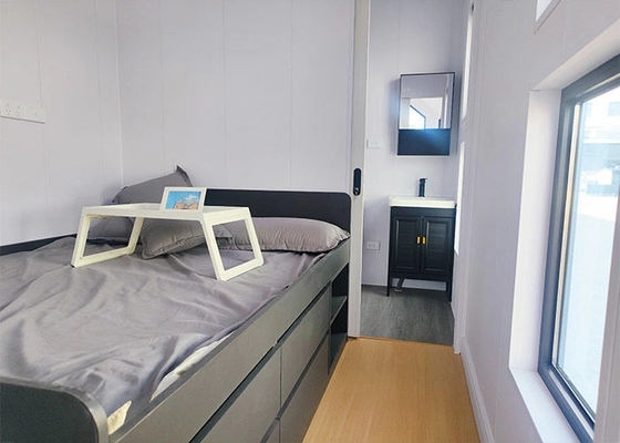 Luxe Glamping Prefabricated Houses Custom  Tiny House On Wheels For Hotels / Camping / Rental