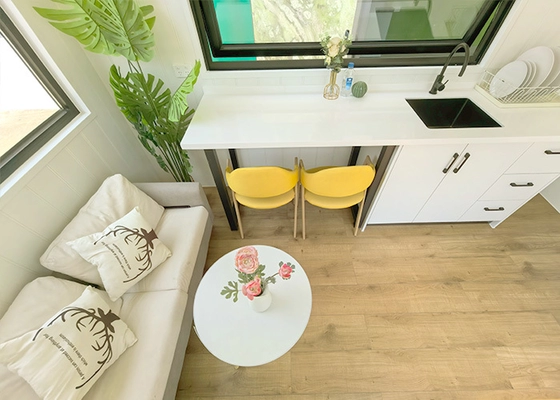 Modular Mobile Home Tiny House On Wheels With Prefabricated Steel Structure 2350*8000mm