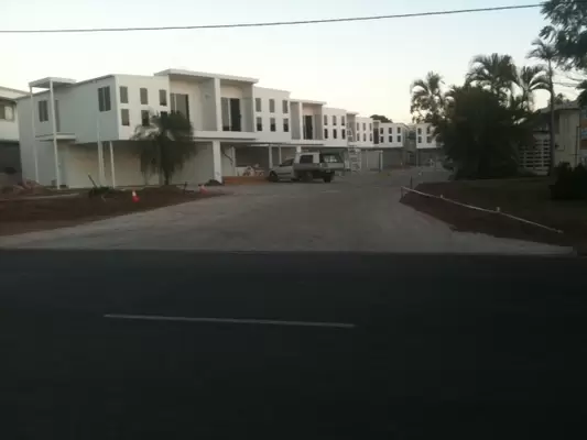 Prefab Apartment Buildings / 3 Storey Prefabricated Buildings With Light Steel Frame House