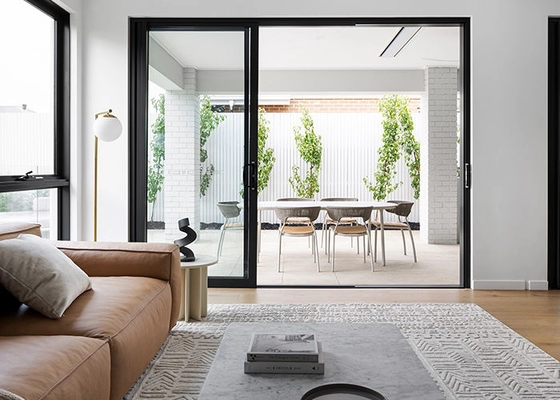 Modern Prefabricated Green Homes Galvanized Light Structure Aluminum Alloy Door