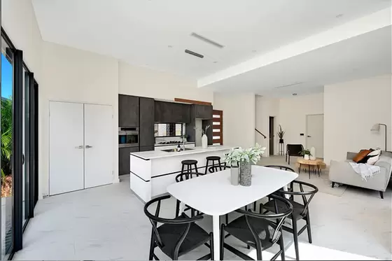 Light Steel Frame White Steel Structural Luxury Modern Prefab Villa Modular Home Kits