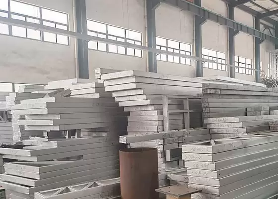 Aus Single Storey Villa with Garage Light Steel Prefab Modular Villa CE Standard Custom House With New Design