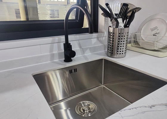 Modular Prefabricated Tiny Houses On Wheels For Weekend Getaways Or Garden Shed